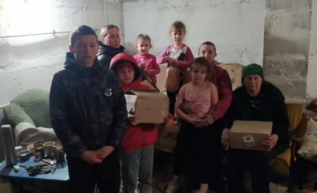 Тисячі мешканців Мар'їнки не хочуть покидати місто, навіть попри постійні обстріли