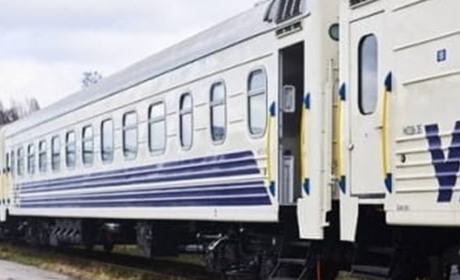 Графік руху потягів та електричок на 25 березня