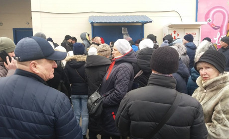 У Мелітополі колаборантка Данильченко заборонила видавати жителям гуманітарну допомогу