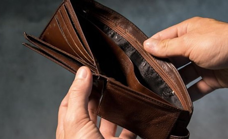 У Корюківці лише Ощадбанк протягом першого місяця війни забезпечував людей готівкою