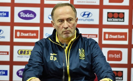 Головний тренер збірної України та ексгравець «Колосу» Олександр Петраков пишається та дякує ЗСУ