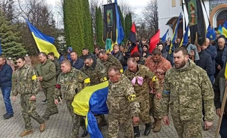 Чортківщина попрощалася з Героєм Василем Гуцуляком