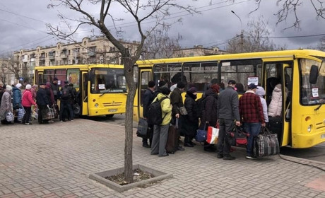 Сьогодні евакуація з Луганщини під загрозою: пошкоджено залізничні колії