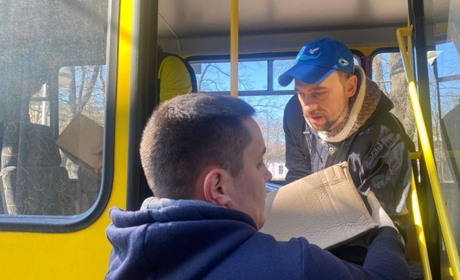 Переяслав приймає допомогу благодійників і підтримує Іванків