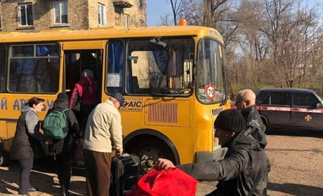 У Мар'їнці триває масова евакуація: як підготуватися до виснажливої подорожі