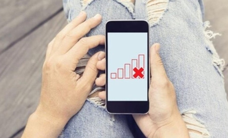 Національний роумінг: що робити, якщо під час війни зник мобільний зв'язок