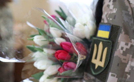У Петропавлівці під звуки сирени зареєстрували нову родину: чоловік - військовий!
