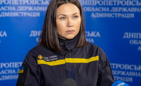 Прес-офіцер ДСНС у Дніпропетровській області Євгенія Дудка в тяжкому стані внаслідок ракетних ударів