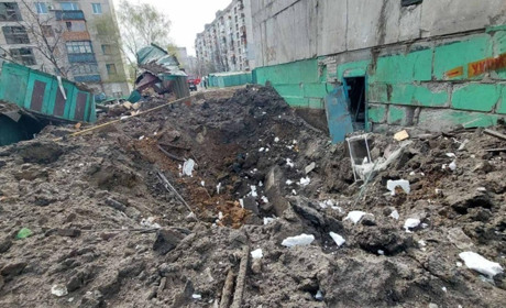 Ситуація на Луганщині 12 квітня: колона ворожої техніки рухається біля Сватового