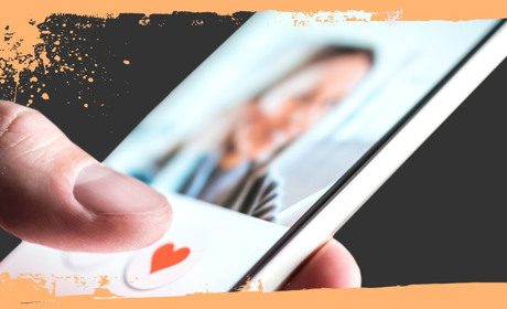 Сервіс для допомоги. Як війна змінила правила користування Tinder