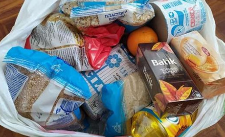 Як у Гадячі вимушеним переселенцям району та міста отримати гуманітарну допомогу: контакти штабів