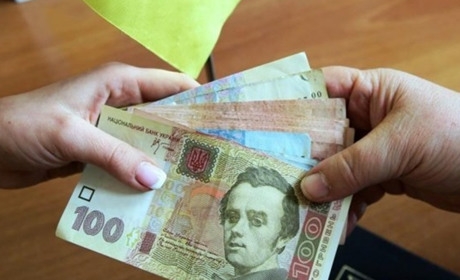 Пенсії для жителів Мар'їнки: 15 квітня гроші можна отримати у відділенні Укрпошти Максимільянівки