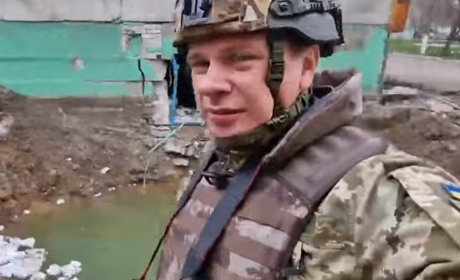 Відомий мандрівник Дмитро Комаров зняв відео з "пекла" на Луганщині