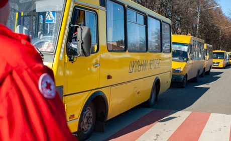 Безплатна евакуація з Добропілля до Дніпра: як забронювати місце?