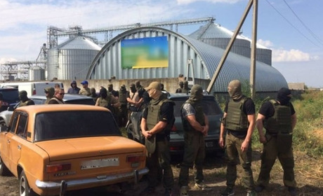 На окупованій Луганщині примушують перереєстровувати бізнес