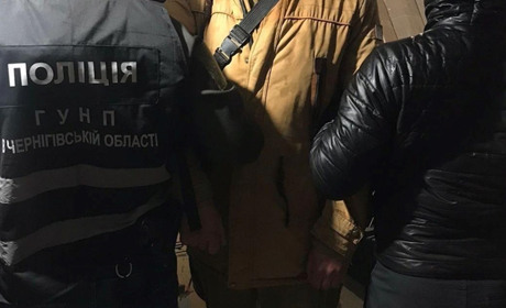 Викрадачу автомобільної гуми загрожує від 5 до 8 років позбавлення волі. Такі вимоги воєнного часу
