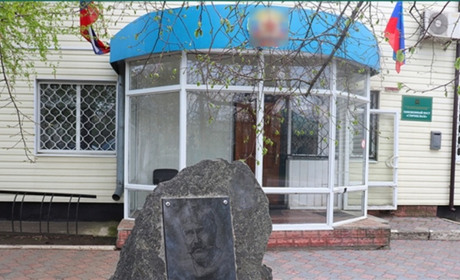 На захопленій території Луганщини окупанти відкрили свою митницю