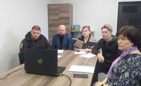 Які питання розглянули члени виконкому на позачерговому засіданні