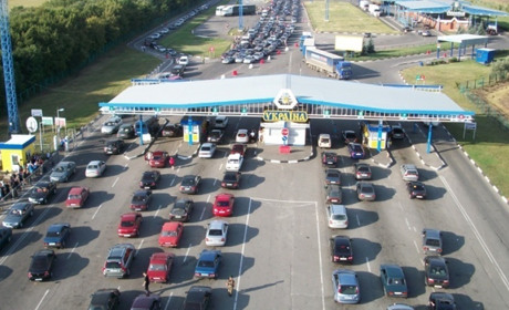 З 25 квітня автівки для безкоштовного розмитнення можна буде ввозити не всіма пунктами пропуску