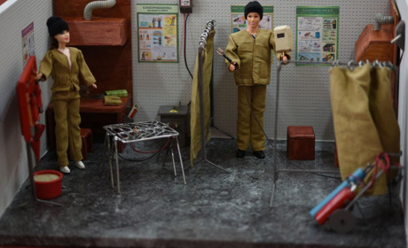 У Нікопольському профліцеї знайомлять з робітничими професіями, демонструючи тематичні макети