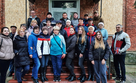 Колективи територіальних громад, підприємств і організацій організовано стають донорами