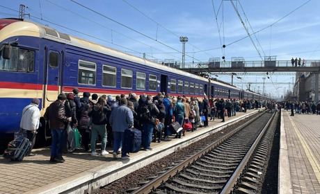 З початку війни зі станції Покровськ евакуйовано понад 55 тисяч мешканців Донеччини
