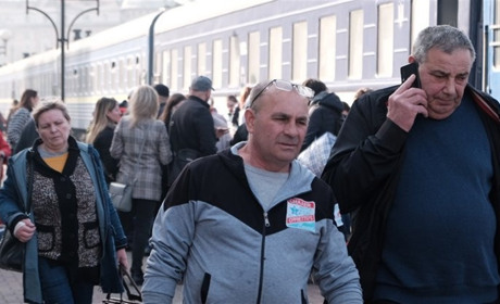 Що обов’язково потрібно зробити чоловікам-переселенцям, прибувши до Южноукраїнської громади?