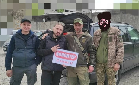 Для Волноваських тероборонців пригнали позашляховик. Фото
