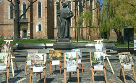 Благодійний вернісаж у Дрогобичі: іконописці та художники збирали кошти для ЗСУ