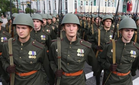 9 травня у Сватовому окупанти планують шоу