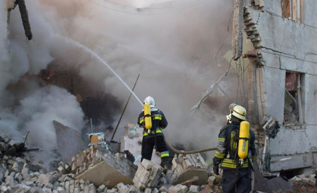 Ракетний удар по Одесі 2-го травня. Загиблий хлопець та поранена дівчина були братом і сестрою