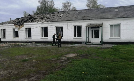 Росіяни зруйнували школу та будинки в Залізничному біля Гуляйполя