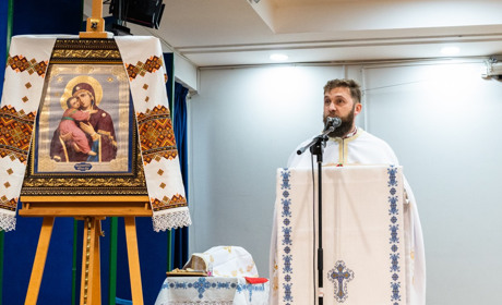 Український священник отець Любомир розповів про перші враження від служіння в ОАЕ