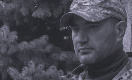 У Дрогобичі прощаються з Юрієм Лавдиром, який загинув у російсько-українській війні