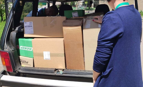 У Торецьку амбулаторії отримали лікарські засоби та медикаменти