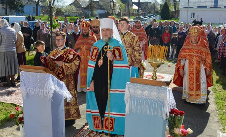 Іванів відвідав митрополит ПЦУ Симеон: молилися за перемогу України над ворогом