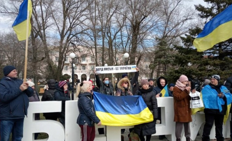 9 травня у Бердянську: людей кличуть на проукраїнські мітинги, але можливі провокації