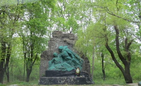 "Люди дивляться відео, які знімають днр, вони не усвідомлюють трагедії, яка відбулась у місті"