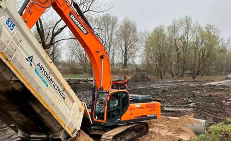 Триває відновлення транспортної мережі області — зведення за 8 травня