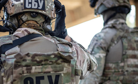 СБУ затримало чоловіка, який здавав росіянам позиції ЗСУ