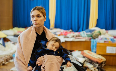 Де в Южноукраїнську можна безкоштовно отримати одяг, взуття та іграшки для дітей? Оновлено