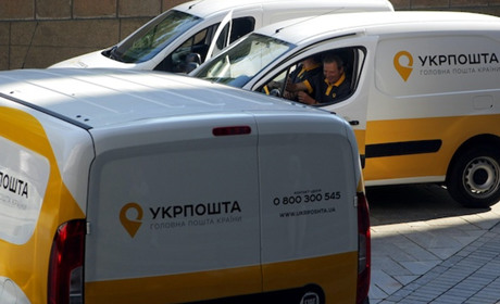 Укрпошта від початку війни доставила понад 926 тонн експортних товарів. Як оформити замовлення онлай