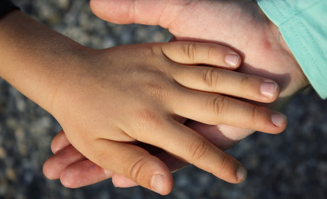 У Старокостянтинові працюють пункти видачі гуманітарної допомоги