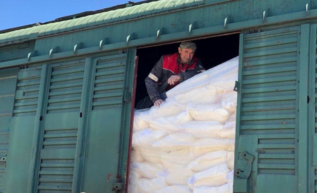 Продовольча підтримка: громади Сарненського району отримали 120 тонн борошна від ООН