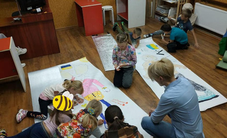 Батьків і дітей ВПО запрошують на творчо-психологічні зустрічі у художній студії Kat_rina Art