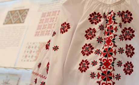 «Вільна Україна»: у бібліотеці на Княжій провели творчу зустріч для дітей до Дня вишиванки