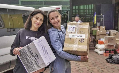 Наш фронт не тільки інформаційний: як журналісти волонтерять