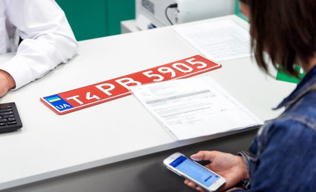 Уряд ухвалив зміни в реєстрації автомобілів. Що варто знати автовласникам