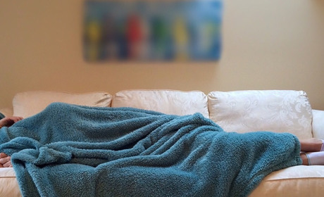 Виспатися в умовах війни: як впоратись із порушенням режиму сну?