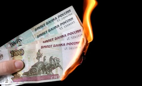 Окупаційна “влада” запроваджує бівалютну зону на Херсонщині: в Україні кажуть, що це маніпуляція